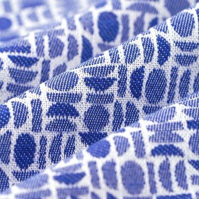Tissu jacquard Pax bleu - MT - Mondial Tissus - Publicité Tissu jacquard Pax bleu - MT - Mondial Tissus - Publicité