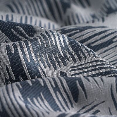Tissu jacquard Wavy bleu - Mondial Tissus - Publicité Tissu jacquard Wavy bleu - Mondial Tissus - Publicité