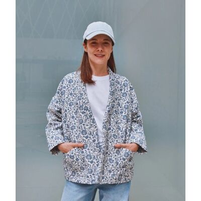 Patron Macao veste femme du 32 au 52 - IKATEE - IKATEE - Mondial Tissus - Publicité Patron Macao veste femme du 32 au 52 - IKATEE - IKATEE - Mondial Tissus - Publicité