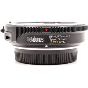 Occasion Metabones Speed Booster ULTRA 0.71x Adaptateur monture Canon EF vers Monture Micro Quatre Tiers