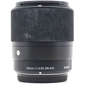 Sigma Occasion Sigma 30mm f14 DC DN Contemporary Monture Micro quatre tiers