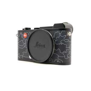 Leica Occasion Leica CL Urban Jungle by Jean Pigozzi with 18mm f/2.8 [19317]