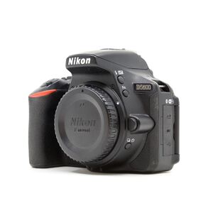 Occasion Nikon D5600 - Publicité