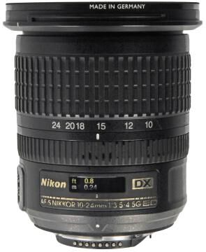 Nikon AF-S Nikkor 10-24mm 1:3.5-4.5G ED DX noir reconditionné Nikon AF-S Nikkor 10-24mm 1:3.5-4.5G ED DX noir reconditionné