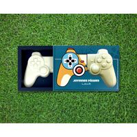 Cadeaux.com Manette de jeu en chocolat blanc personnalisée