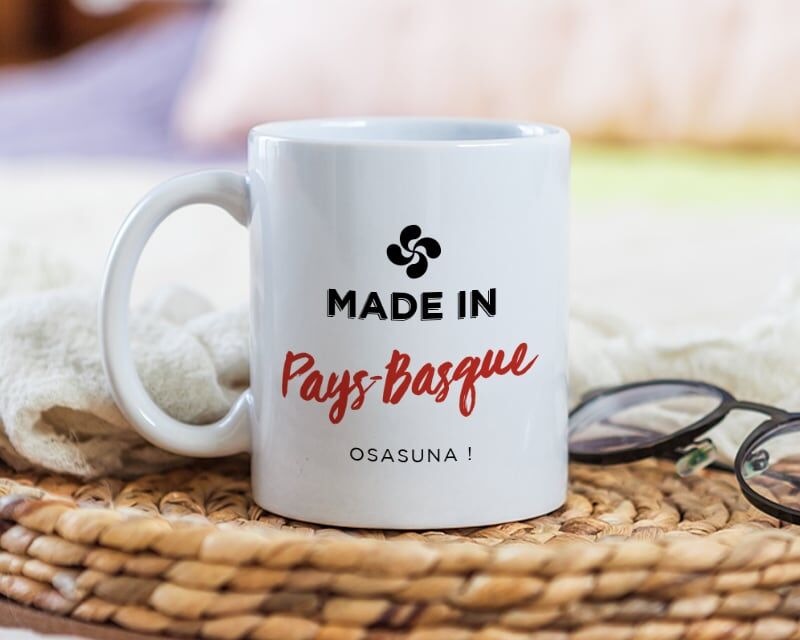 Cadeaux.com Mug personnalisé région - Made in Pays Basque