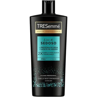 Tresemme Shampooing Smooth & Silky 685ml One Size - Publicité Tresemme Shampooing Smooth & Silky 685ml One Size - Publicité