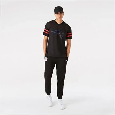 New Era T-shirt à Manches Courtes Nfl 12827149 Black M Homme - Publicité New Era T-shirt à Manches Courtes Nfl 12827149 Black M Homme - Publicité