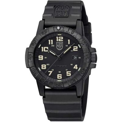 Luminox Montre Xs.0330 Quartz 44mm Black / Beige One Size Homme - Publicité Luminox Montre Xs.0330 Quartz 44mm Black / Beige One Size Homme - Publicité