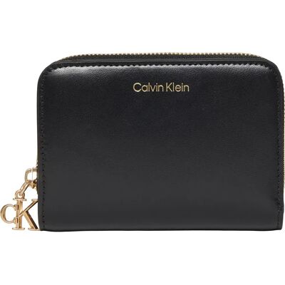Calvin Klein Portefeuille Pour Femme Lv04f1075g Black One Size - Publicité Calvin Klein Portefeuille Pour Femme Lv04f1075g Black One Size - Publicité