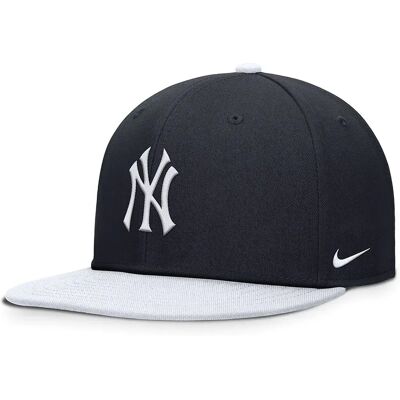 Nike Casquette Junior Mlb New York Yankees Youth Dri-fit Pro Structured Square Bill Pitch Blue / White One Size - Publicité Nike Casquette Junior Mlb New York Yankees Youth Dri-fit Pro Structured Square Bill Pitch Blue / White One Size - Publicité