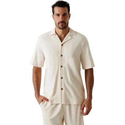 Guess Chemise à Manches Courtes M6gp10k3079 Vanilla Cream L Homme - Publicité Guess Chemise à Manches Courtes M6gp10k3079 Vanilla Cream L Homme - Publicité