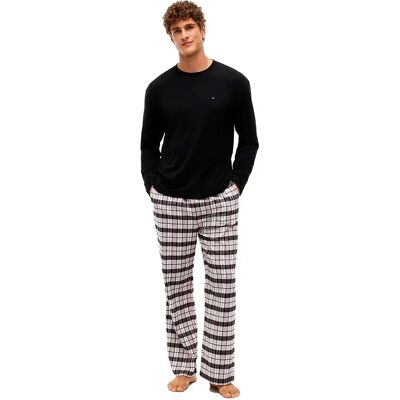 Tommy Hilfiger T-shirt De Pyjama à Manches Longues Um0um04045 Black / Black Red Plaid XL - Publicité Tommy Hilfiger T-shirt De Pyjama à Manches Longues Um0um04045 Black / Black Red Plaid XL - Publicité