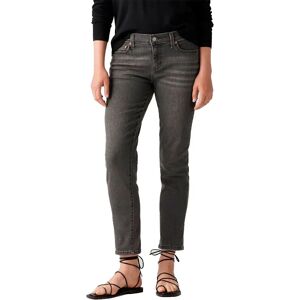 Levi´s ® Jean Boyfriend Night Is Young 27 Femme - Publicité Levi´s ® Jean Boyfriend Night Is Young 27 Femme - Publicité