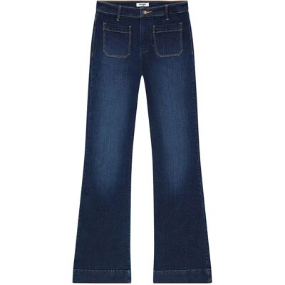 Wrangler Jean 112351028 Flare Dark Wash 24 Femme - Publicité Wrangler Jean 112351028 Flare Dark Wash 24 Femme - Publicité