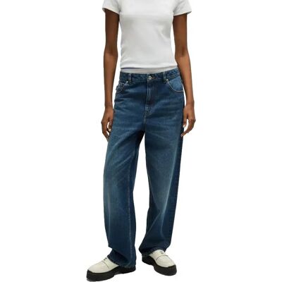 Hugo Jean Leni B 10265942 Navy 26 Femme - Publicité Hugo Jean Leni B 10265942 Navy 26 Femme - Publicité