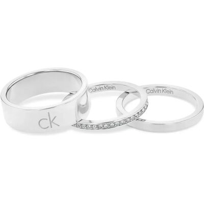 Calvin Klein Bague Trio Silver 58 Femme - Publicité Calvin Klein Bague Trio Silver 58 Femme - Publicité