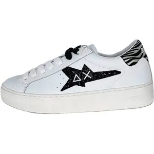 Sun68 Baskets Betty White EU 38 Femme - Publicité Sun68 Baskets Betty White EU 38 Femme - Publicité