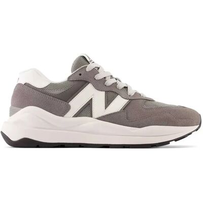 New Balance Baskets 57/40 Castlerock EU 40 Homme - Publicité New Balance Baskets 57/40 Castlerock EU 40 Homme - Publicité