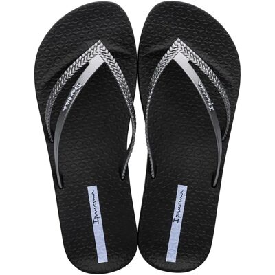 Ipanema Tongs Bossa Soft V Black / Silver EU 38 Femme - Publicité Ipanema Tongs Bossa Soft V Black / Silver EU 38 Femme - Publicité