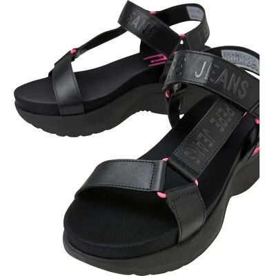 Pepe Jeans Sandales Compensées Venus Ace Black EU 36 Femme - Publicité Pepe Jeans Sandales Compensées Venus Ace Black EU 36 Femme - Publicité