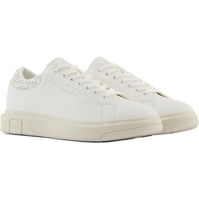 Giorgio Armani Exchange Baskets Xm001964_af19403 Off White / Black EU 45 Homme - Publicité Giorgio Armani Exchange Baskets Xm001964_af19403 Off White / Black EU 45 Homme - Publicité