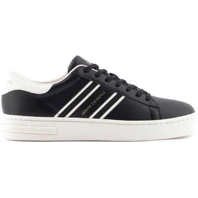 Giorgio Armani Exchange Baskets Xm002198_af21421 Black / Off White EU 41 Homme - Publicité Giorgio Armani Exchange Baskets Xm002198_af21421 Black / Off White EU 41 Homme - Publicité