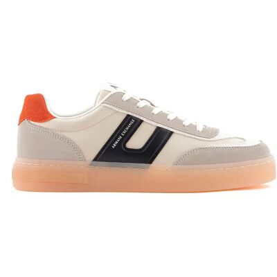 Giorgio Armani Exchange Baskets Xm002199_af21422 Off White / Orange Rus EU 46 Homme - Publicité Giorgio Armani Exchange Baskets Xm002199_af21422 Off White / Orange Rus EU 46 Homme - Publicité