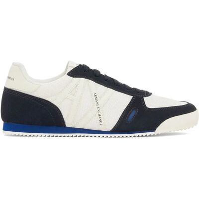 Giorgio Armani Exchange Baskets Xm002616_af22755 Deep Navy / Off White EU 39 Homme - Publicité Giorgio Armani Exchange Baskets Xm002616_af22755 Deep Navy / Off White EU 39 Homme - Publicité