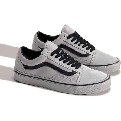 Vans Baskets Old Skool Tonal Light Gray / Black EU 42 Homme,Femme - Publicité Vans Baskets Old Skool Tonal Light Gray / Black EU 42 Homme,Femme - Publicité