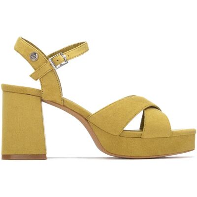 Xti Sandales à Talons 13064803 Yellow EU 41 Femme - Publicité Xti Sandales à Talons 13064803 Yellow EU 41 Femme - Publicité