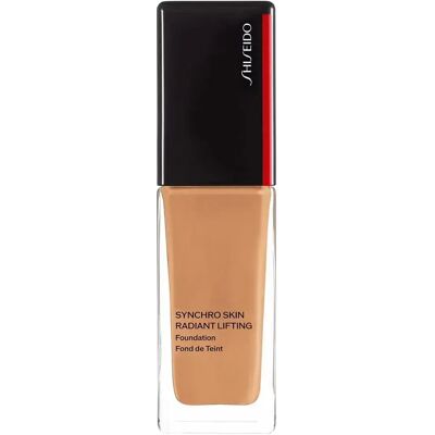 Shiseido Synchro Skin Radiant Lifting Foundation SPF30 - Fond de teint - Publicité Shiseido Synchro Skin Radiant Lifting Foundation SPF30 - Fond de teint - Publicité