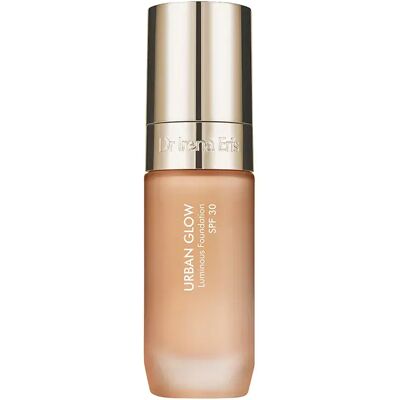 Fond de teint Dr Irena Eris Urban Glow SPF 30 - Anti-Pollution - Publicité Fond de teint Dr Irena Eris Urban Glow SPF 30 - Anti-Pollution - Publicité