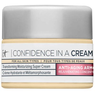 IT Cosmetics Confidence in a Cream - Hydratant Anti-Âge - Publicité IT Cosmetics Confidence in a Cream - Hydratant Anti-Âge - Publicité