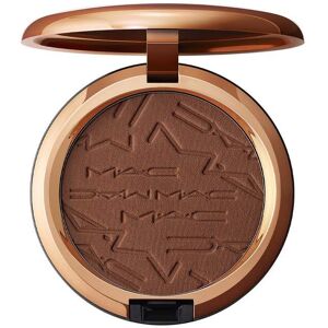 MAC Skinfinish Sunstruck Matte Bronzer 8g (Various Shades) - Richer Rosy - Publicité MAC Skinfinish Sunstruck Matte Bronzer 8g (Various Shades) - Richer Rosy - Publicité