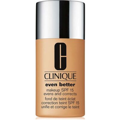 Clinique Even Better SPF15 fond de teint éclat correction teint - Nutty - Publicité Clinique Even Better SPF15 fond de teint éclat correction teint - Nutty - Publicité