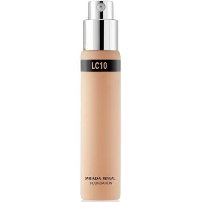 Prada Reveal Skin Recharge Foundation - LC10 - Light Cool - Fond de teint - Publicité Prada Reveal Skin Recharge Foundation - LC10 - Light Cool - Fond de teint - Publicité