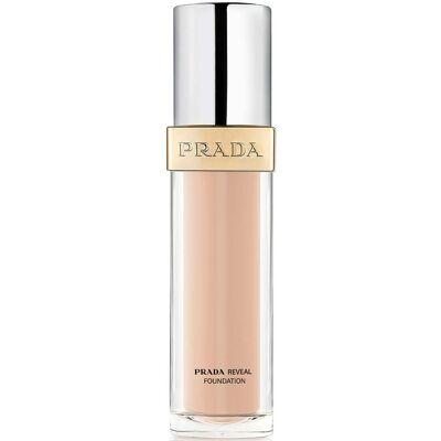 Fondation Recharge Prada Reveal Skin - Neutre Clair - Type de peau - Publicité Fondation Recharge Prada Reveal Skin - Neutre Clair - Type de peau - Publicité