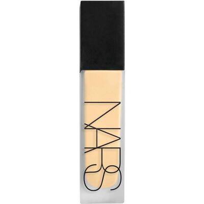 NARS Natural Matte Longwear Foundation 30ml (Various Shades) - Bruges - Publicité NARS Natural Matte Longwear Foundation 30ml (Various Shades) - Bruges - Publicité