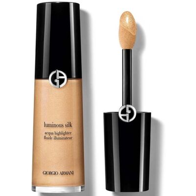 Lumineux Silk Acqua Highlighter Armani Beauty - Highlight liquide - 02 Stellar - Publicité Lumineux Silk Acqua Highlighter Armani Beauty - Highlight liquide - 02 Stellar - Publicité