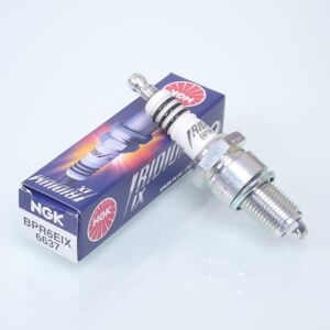 Bougie D'allumage Ngk Pour Moto Moto Guzzi 1000 Strada Après 1992 Neuf - Publicité Bougie D'allumage Ngk Pour Moto Moto Guzzi 1000 Strada Après 1992 Neuf - Publicité