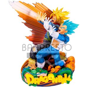 BANPRESTO Vegeta & Trunks Super Master Star - Diorama II