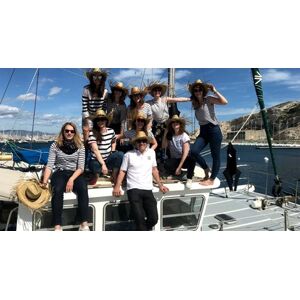 Cap Adrénaline Balade en catamaran à Marseille - Publicité Cap Adrénaline Balade en catamaran à Marseille - Publicité