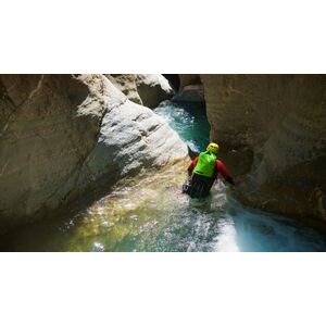 Cap Adrénaline Canyoning dans le canyon d'Arlos près de Saint-Gaudens - Publicité Cap Adrénaline Canyoning dans le canyon d'Arlos près de Saint-Gaudens - Publicité