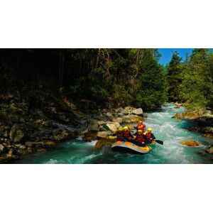 Cap Adrénaline Descente en Rafting dans les Alpes à Serre Chevalier - Publicité Cap Adrénaline Descente en Rafting dans les Alpes à Serre Chevalier - Publicité