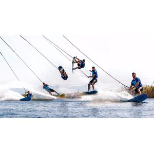 Cap Adrénaline Initiation au Wakeboard à Port Barcarès - Publicité Cap Adrénaline Initiation au Wakeboard à Port Barcarès - Publicité