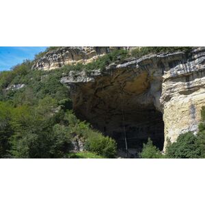 Cap Adrénaline Saut à l'élastique depuis la grotte du Mas d'Azil près de Foix et Toulouse - Publicité Cap Adrénaline Saut à l'élastique depuis la grotte du Mas d'Azil près de Foix et Toulouse - Publicité