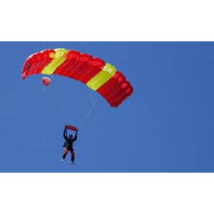 Cap Adrénaline Saut d'initiation en Parachute à Niort - Publicité Cap Adrénaline Saut d'initiation en Parachute à Niort - Publicité