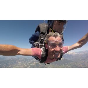 Cap Adrénaline Saut en Parachute Tandem à Gap Tallard - Publicité Cap Adrénaline Saut en Parachute Tandem à Gap Tallard - Publicité