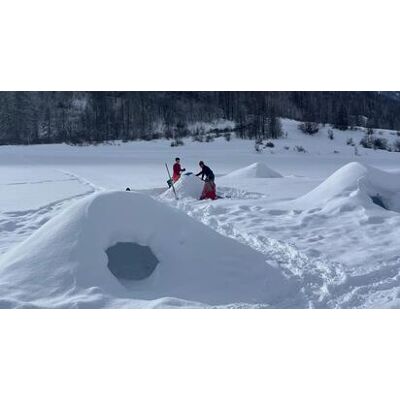 Cap Adrénaline Construction d'igloo à Le Monêtier-les-Bains près de Briançon - Publicité Cap Adrénaline Construction d'igloo à Le Monêtier-les-Bains près de Briançon - Publicité